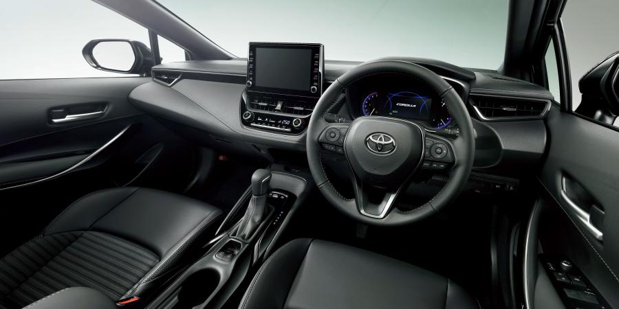 Торпедо Toyota Corolla Hybrid WxB 2019 года  (JP) (фото 13 из 13)